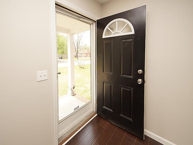 348 Oxford Rd, Ladson, SC 29456