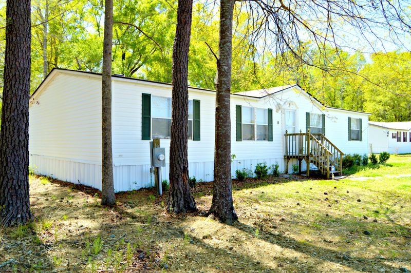 602 Hodge Rd, Summerville, SC 29483