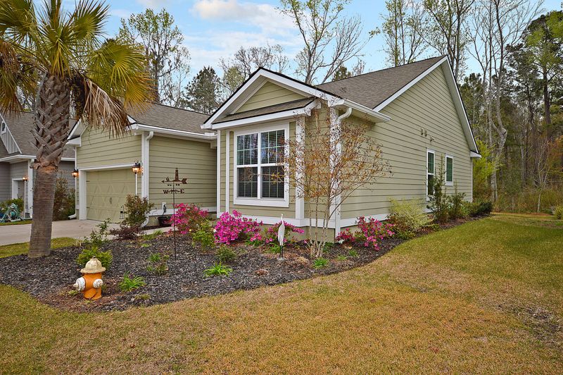 138 Phoebe Rd, Summerville, SC 29483