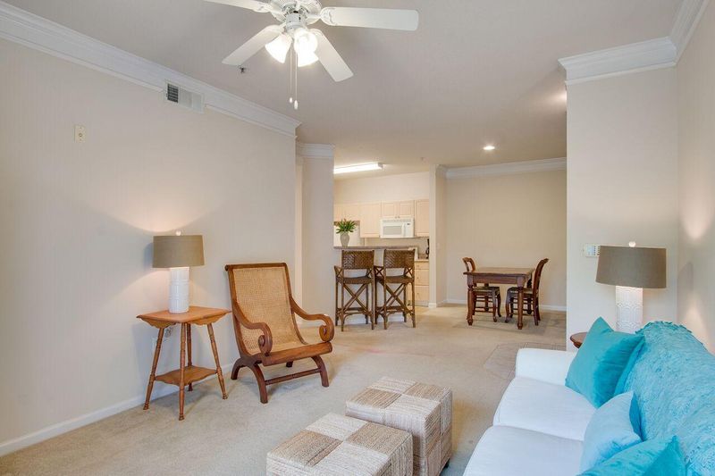 1300 Park W Blvd 108, Mount Pleasant, SC 29466