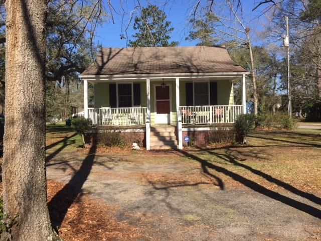 302 Rutherford, Summerville, SC 29483