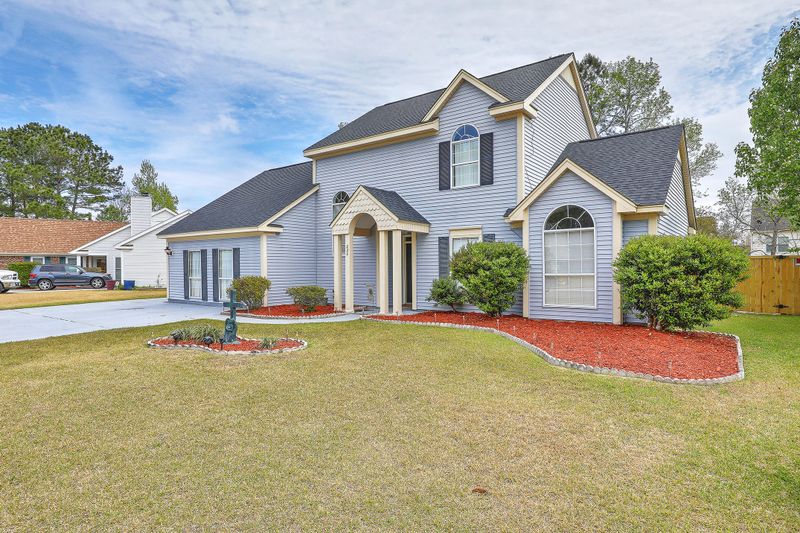 224 Saint Awdry St, Summerville, SC 29485