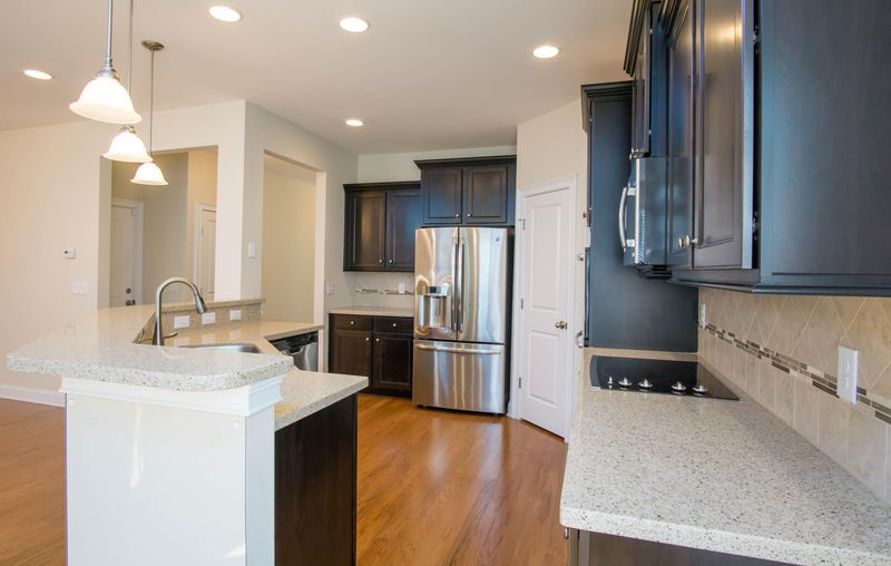 217 Urbano Ln, Goose Creek, SC 29445