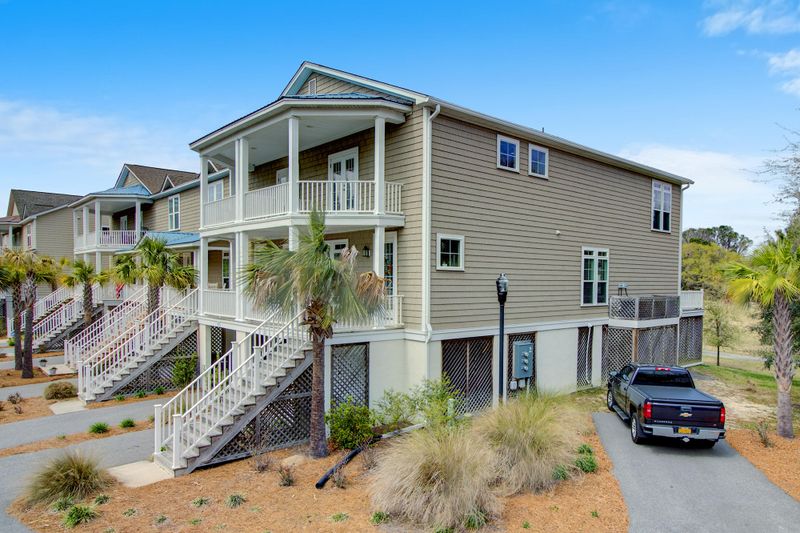 1560 Strathene Ct, Mount Pleasant, SC 29466