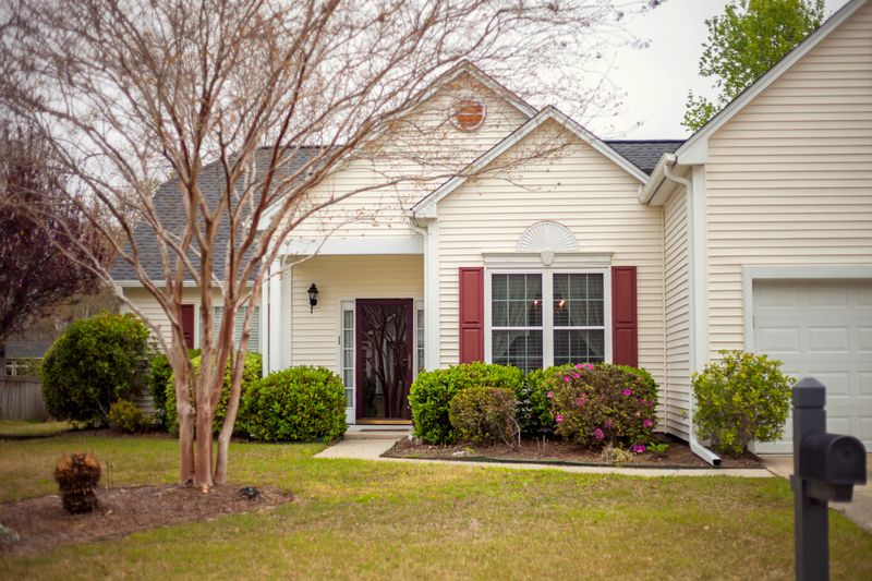 3334 Lindner Ln, Mount Pleasant, SC 29466