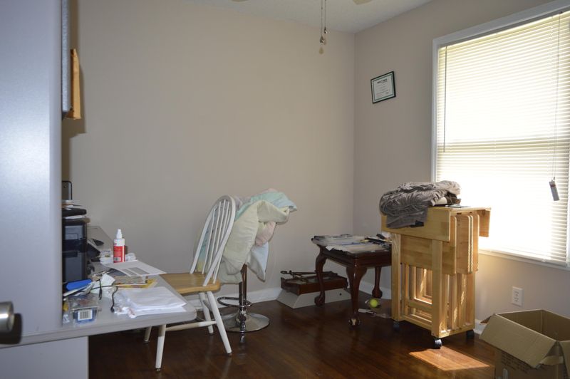 215 N Pandora Dr, Goose Creek, SC 29445