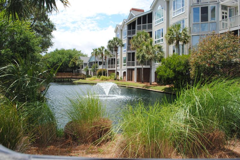 1551 Ben Sawyer Blvd #25, Mount Pleasant, SC 29464
