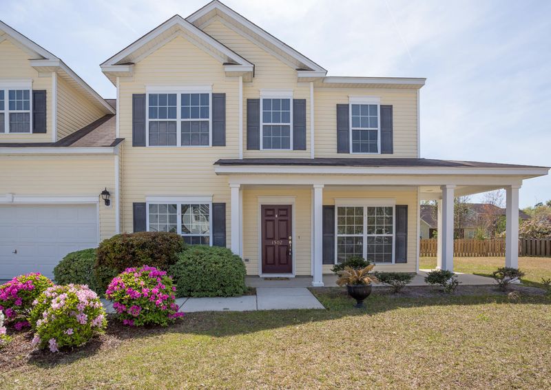 1502 Solstice Ct, Hanahan, SC 29410