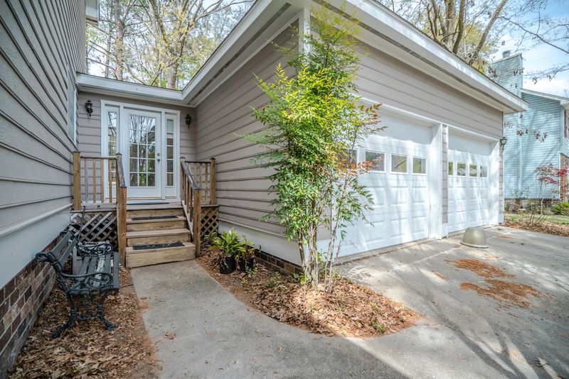 101 Fox Chase Dr, Goose Creek, SC 29445