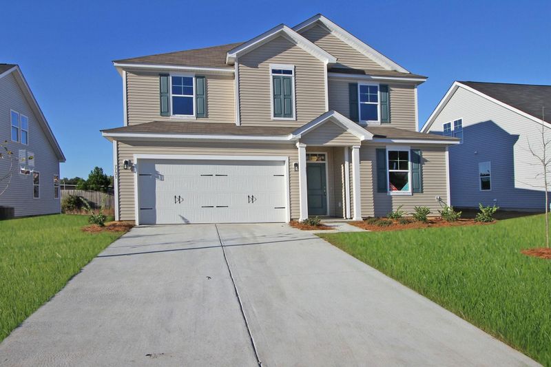545 Man O War Ln, Moncks Corner, SC 29461