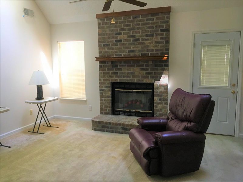 5452 Roxbury Dr, Charleston, SC 29418