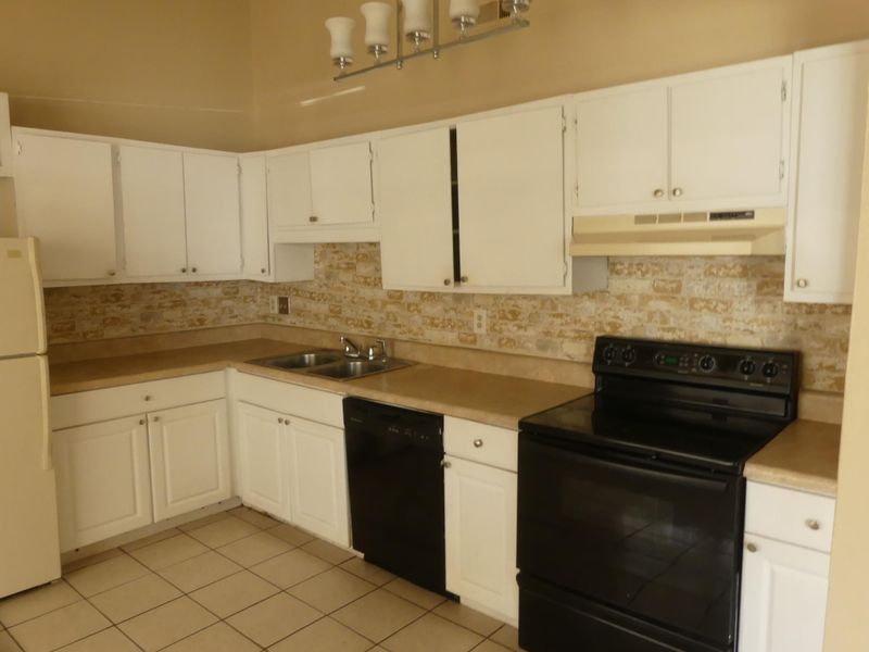 106 Mcdaid Ct, Summerville, SC 29483