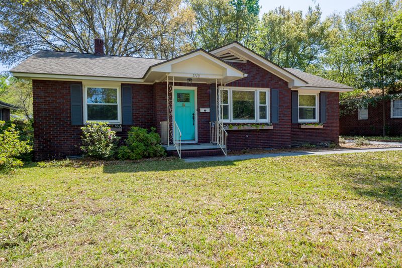 5110 Victoria Ave, North Charleston, SC 29405