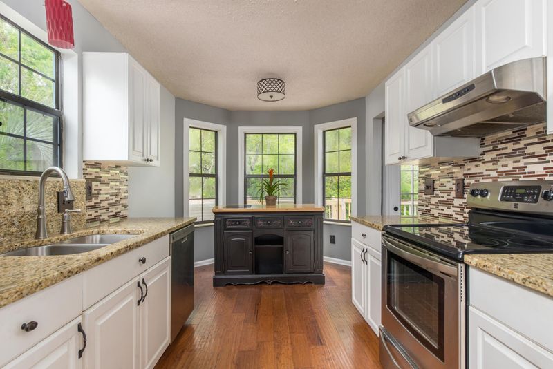 2387 Parkstone Dr, Charleston, SC 29414