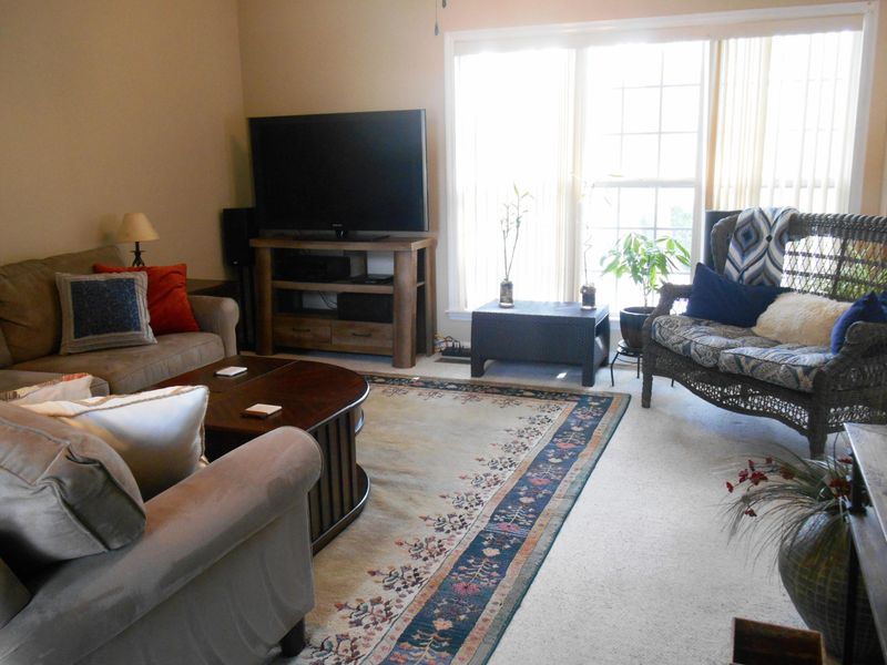 200 Kilarney Rd, Summerville, SC 29483