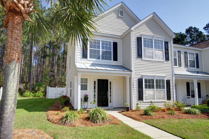 1244 Island Club Dr, Charleston, SC 29492