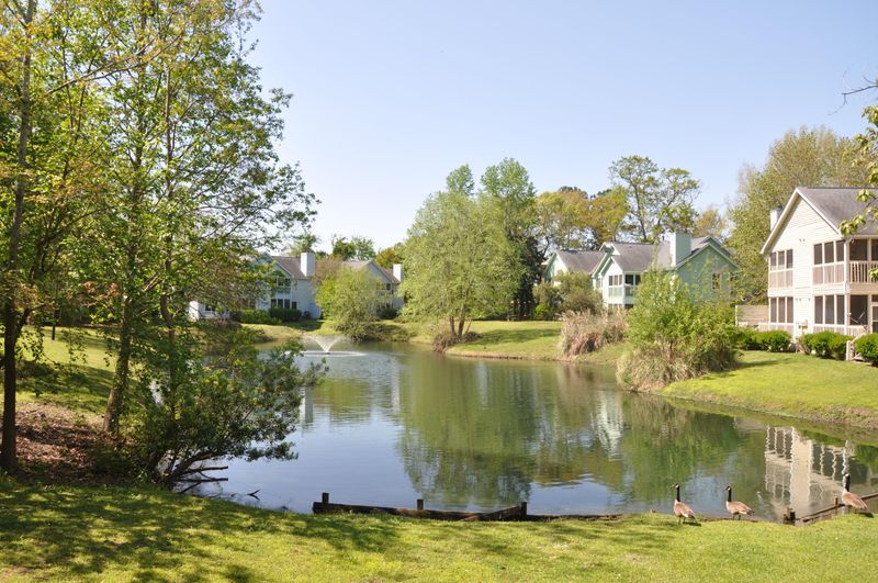 6275 Rolling Fork Rd #B, North Charleston, SC 29406