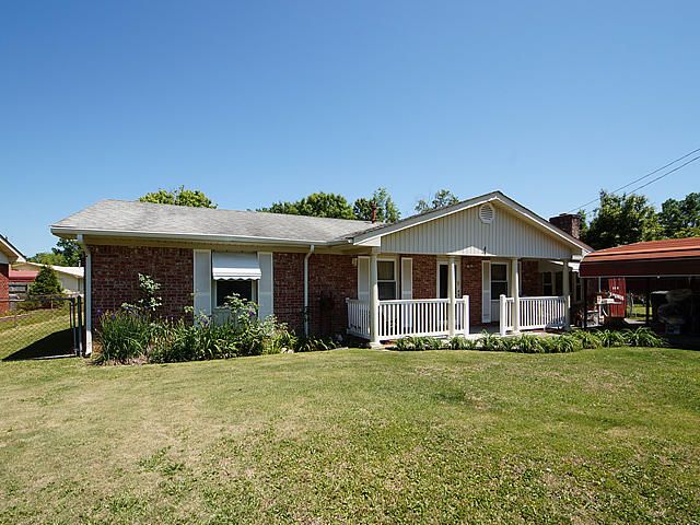 4 Iona Ave, Goose Creek, SC 29445