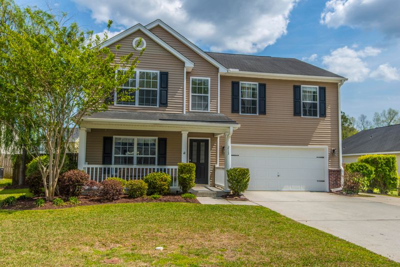 213 Waterbrook Dr, Goose Creek, SC 29445