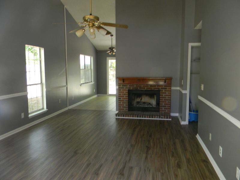 105 Ceinwein Ct, Goose Creek, SC 29445
