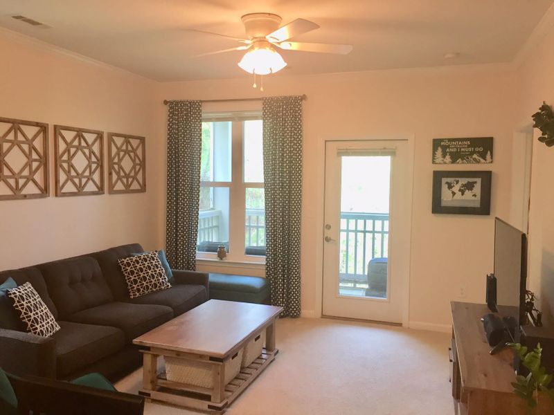 200 Bucksley Ln #207, Daniel Island, SC 29492
