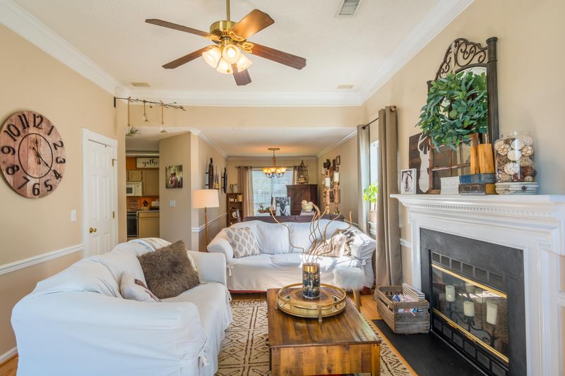 2860 N Moss Oak Ln, Charleston, SC 29414