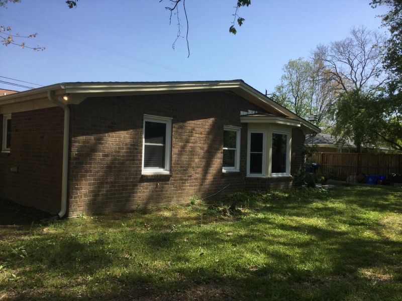 1716 Boone Hall Dr, Charleston, SC 29407