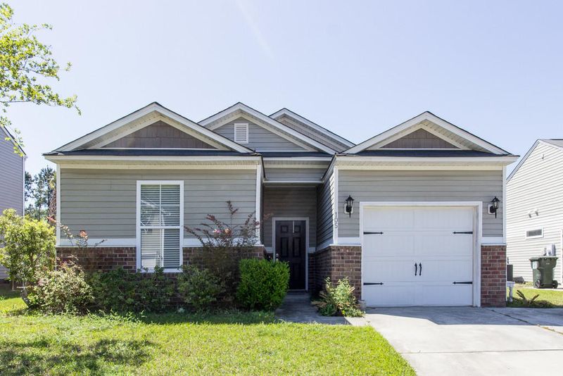 105 Stoney Creek Way, Moncks Corner, SC 29461