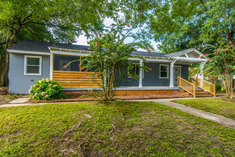 1155 Braddock, North Charleston, SC 29405