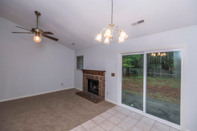904 Alwyn Blvd, Summerville, SC 29485