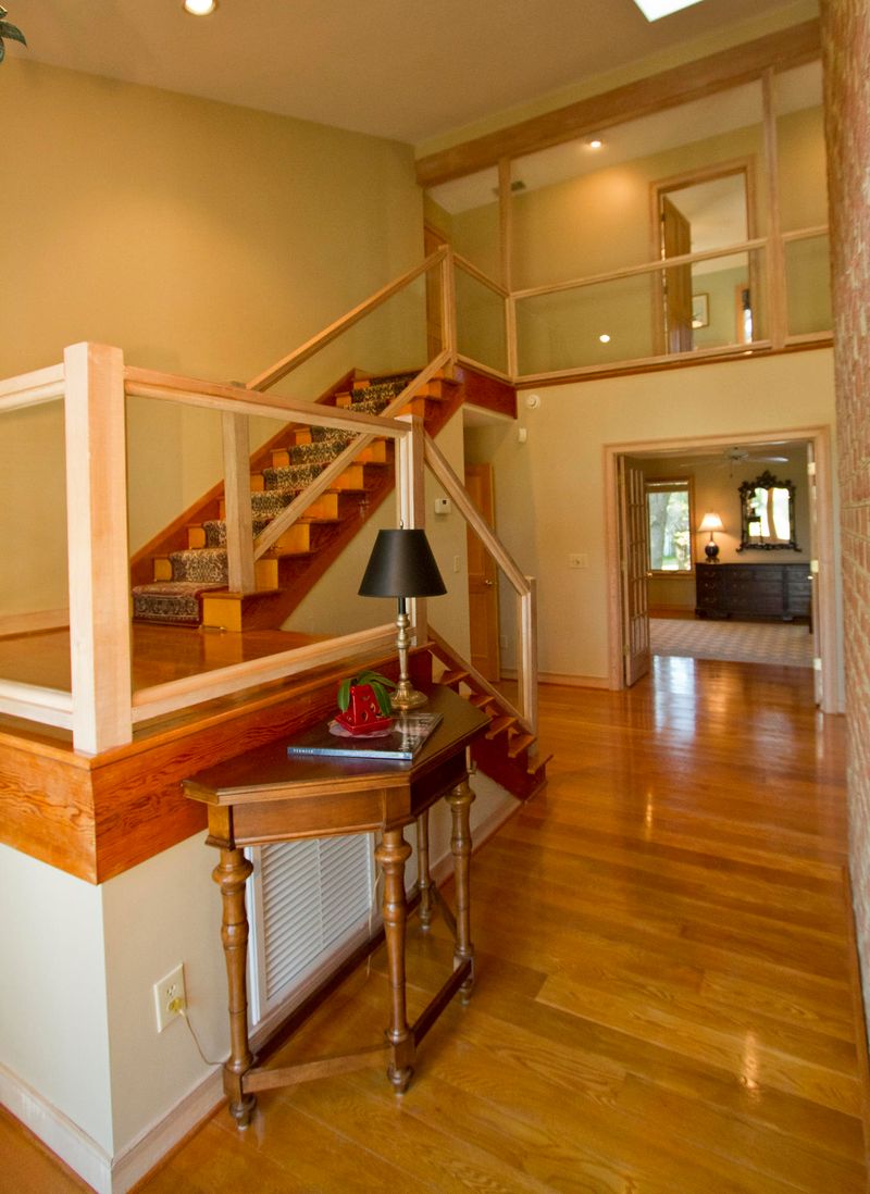 1538 Headquarters Plantation Dr, Johns Island, SC 29455