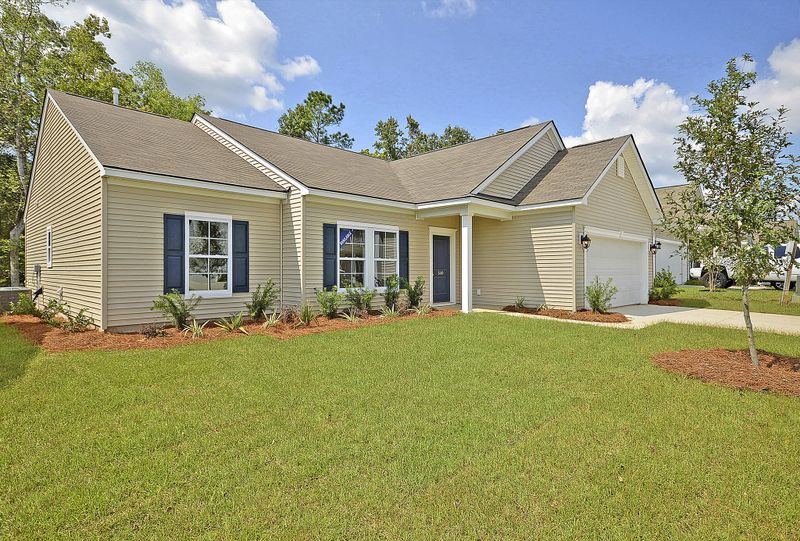 540 Mountain Laurel Ct, Goose Creek, SC 29445
