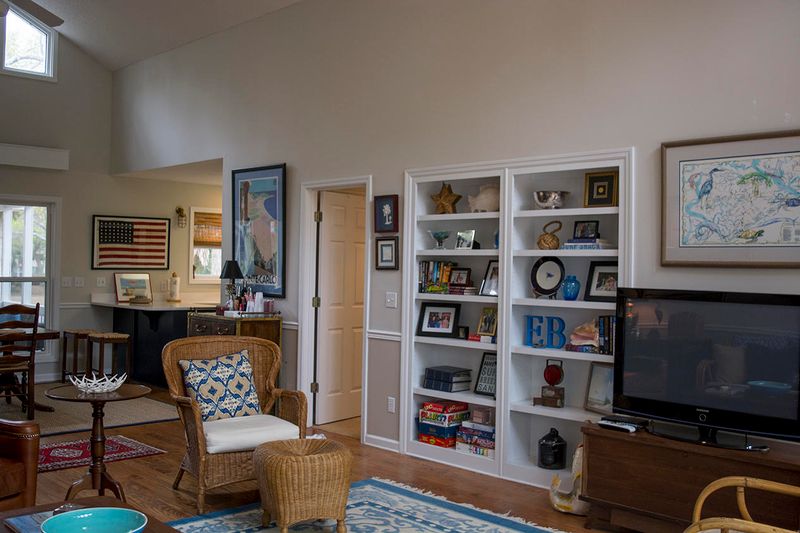 749 Fairway Dr, Edisto Island, SC 29438