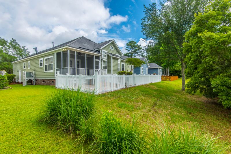 1421 Bloomingdale Ln, Mount Pleasant, SC 29466