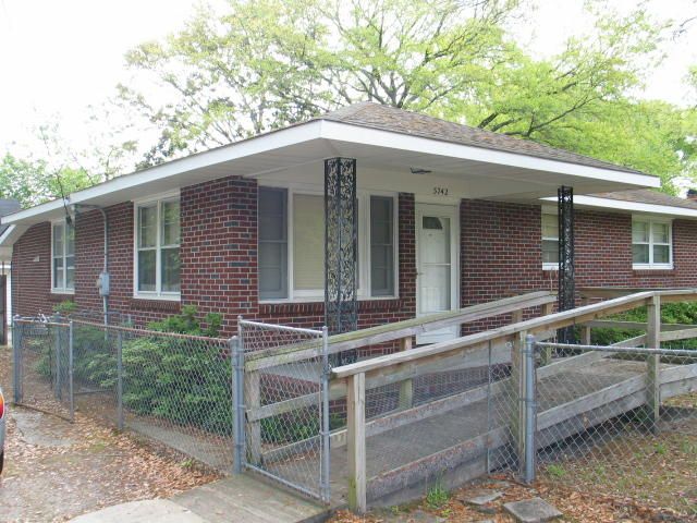 5742 Rickett Ave, Hanahan, SC 29410