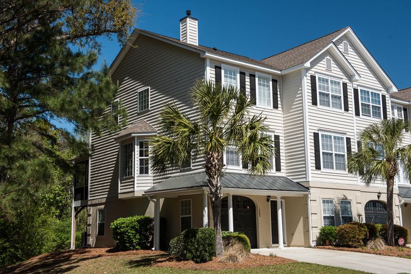 1362 Hamlin Park Cir, Mount Pleasant, SC 29466