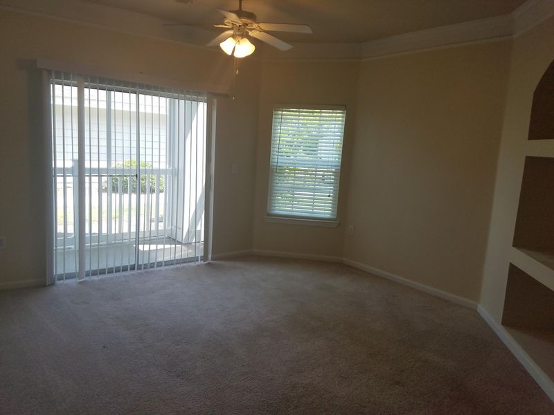 1300 Park West Blvd #301, Mount Pleasant, SC 29466