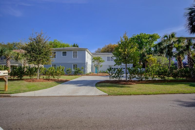 1741 Atlantic Ave, Sullivans Island, SC 29482