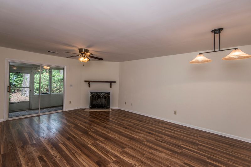 12 Townpark Ln #D, Charleston, SC 29412