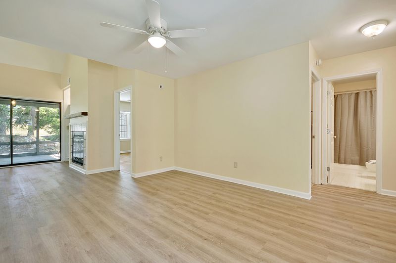 8a Duffers Ct, Charleston, SC 29414