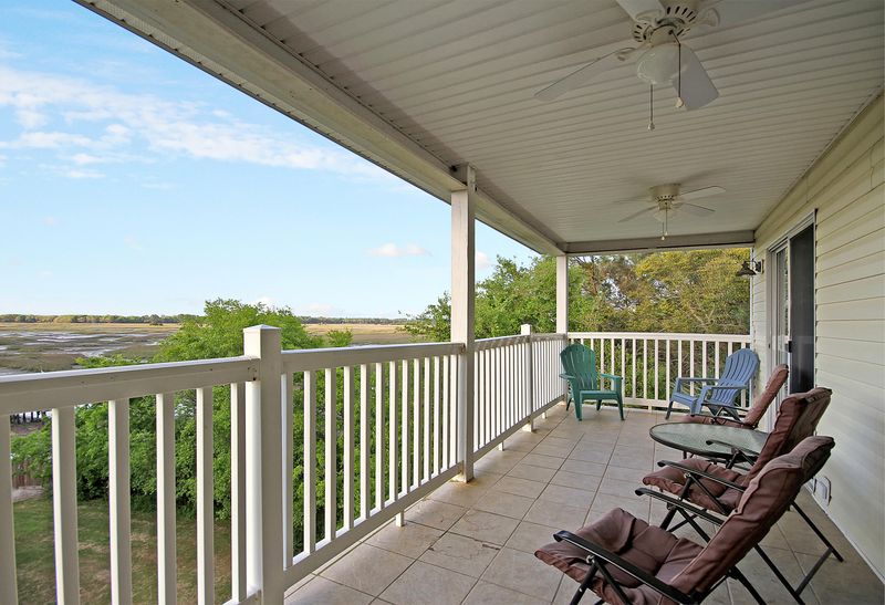 1 Oak Island Dr #E, Folly Beach, SC 29439