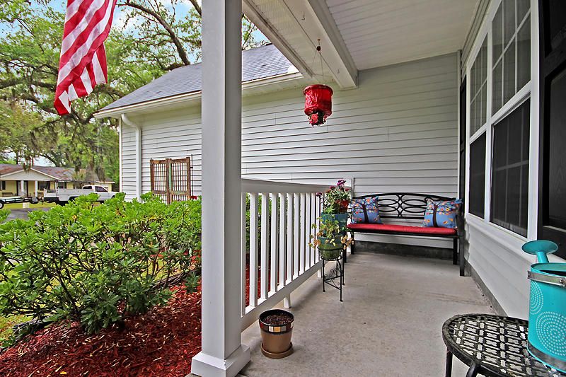 2978 Bolton Rd, Charleston, SC 29414