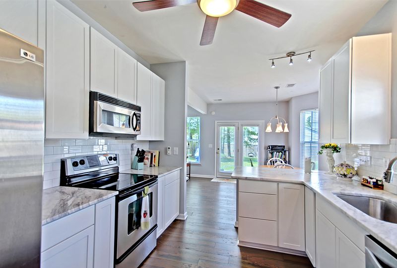 104 Crosby Ct, Goose Creek, SC 29445