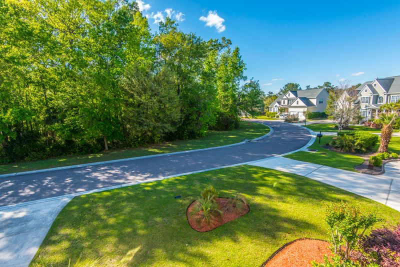 2104 Whisper Grass Cir, Mount Pleasant, SC 29466