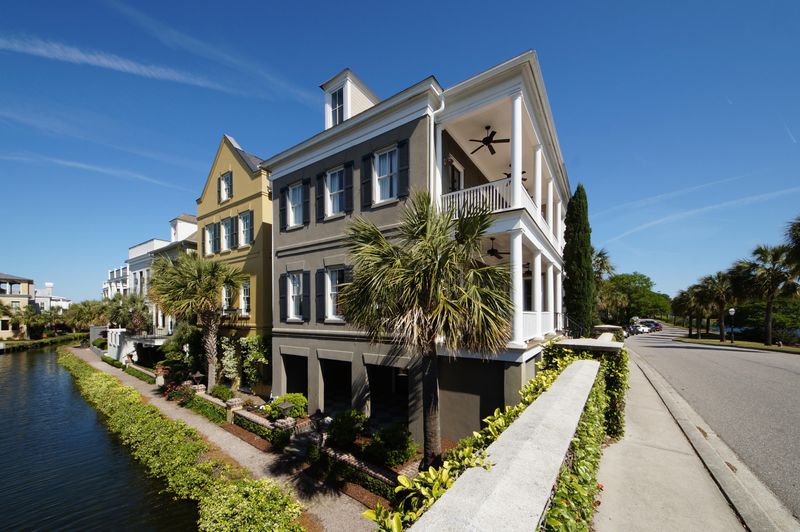 59 Rialto Rd, Mount Pleasant, SC 29464