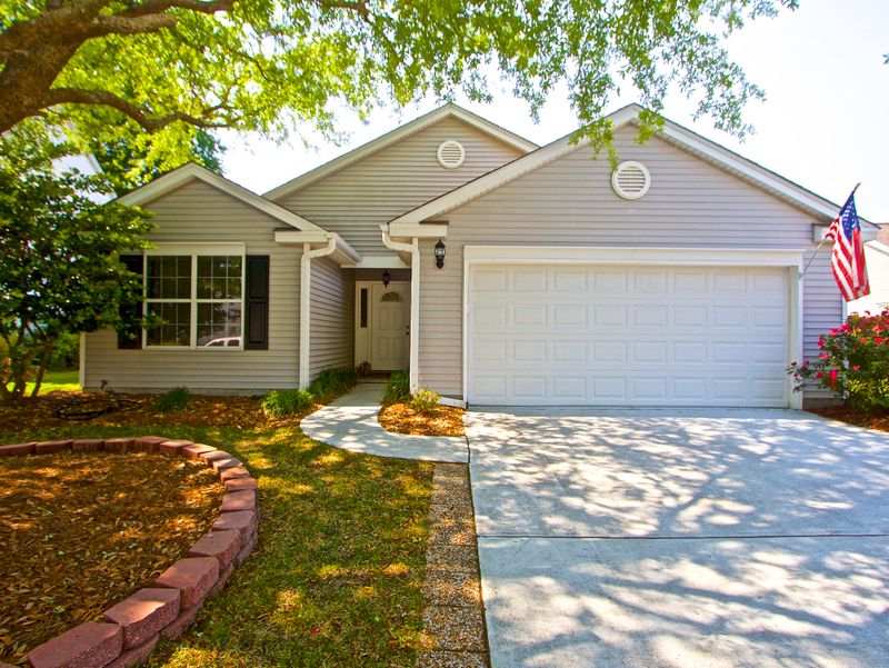 3301 Middleburry Ln, Charleston, SC 29414