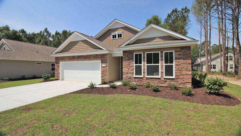 131 Greenwhich Dr, Summerville, SC 29486