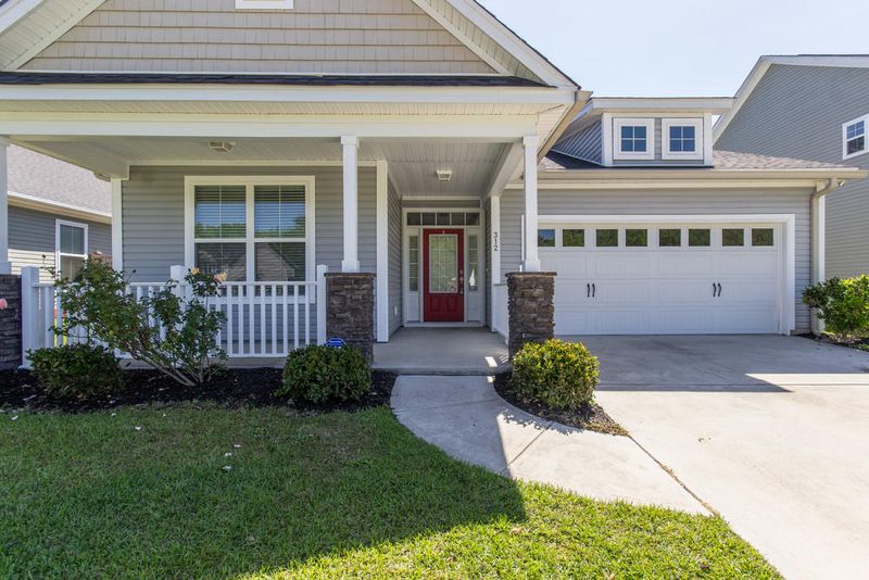 312 Foster Greens Ct, Goose Creek, SC 29445