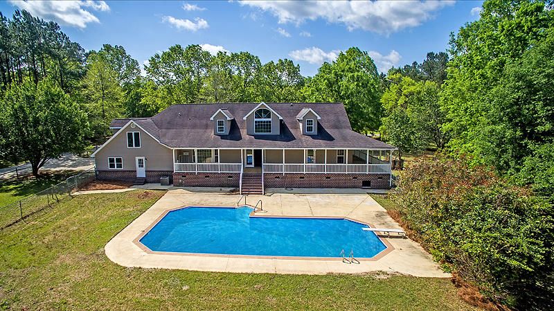 148 Deer Track Ln, Moncks Corner, SC 29461