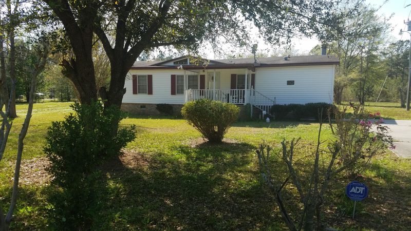 110 Victory Ln, Summerville, SC 29483